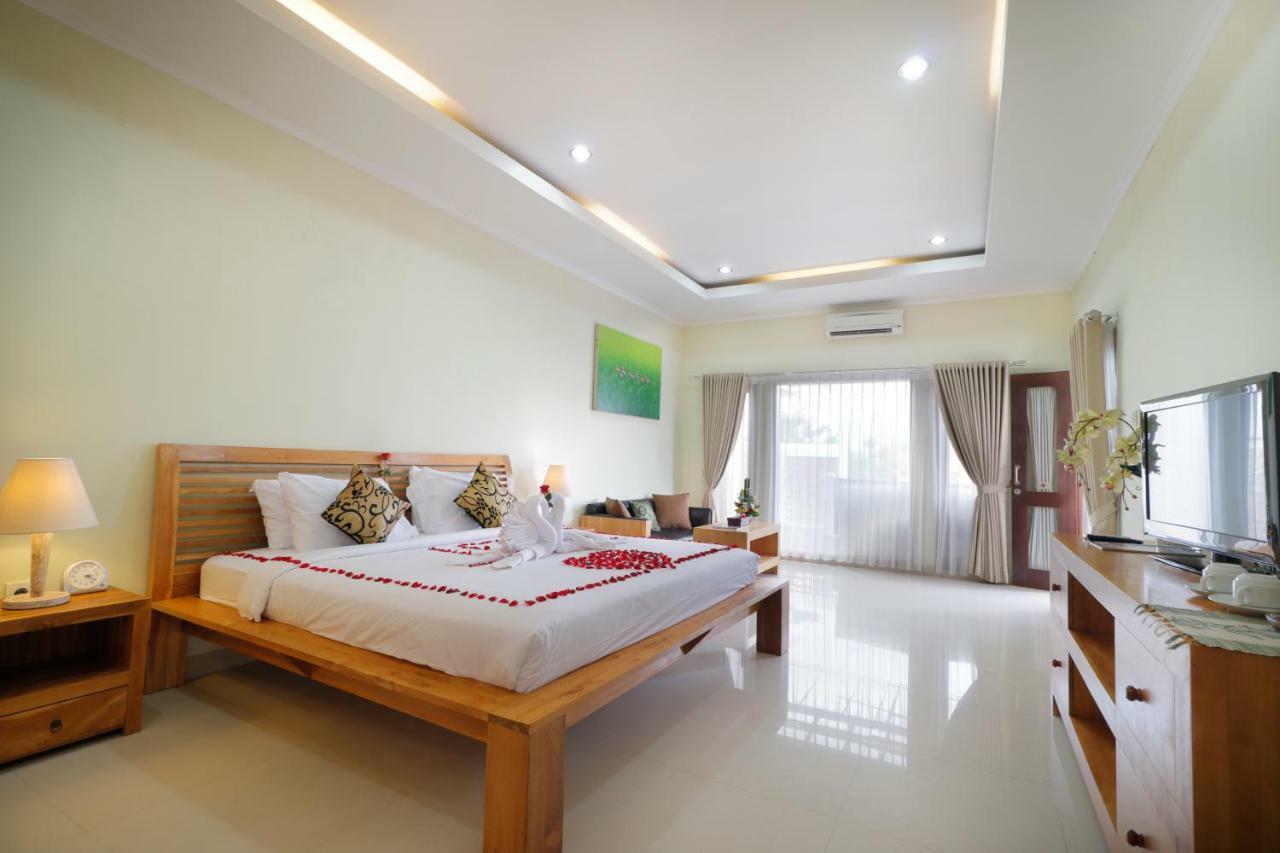 Kori Bali Villa Seminyak Екстериор снимка